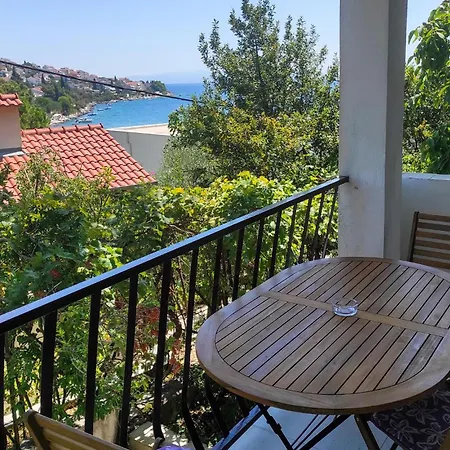2 Bedroom In Okrug Gornji * Trogir